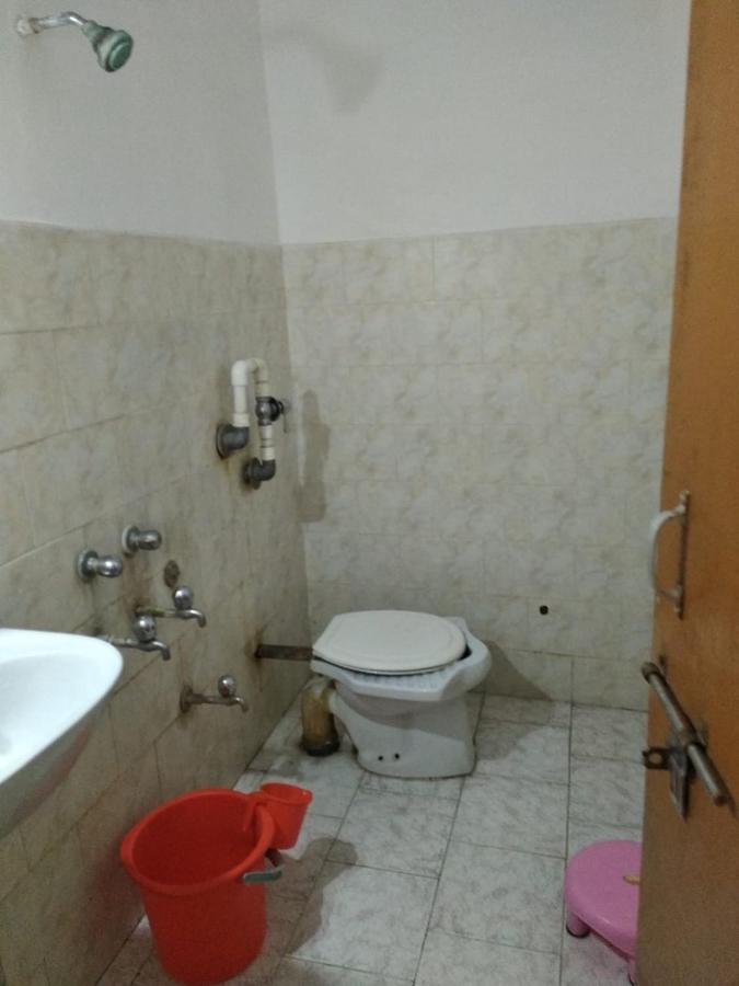 Hotel Yogi Lodge 카주라호 외부 사진
